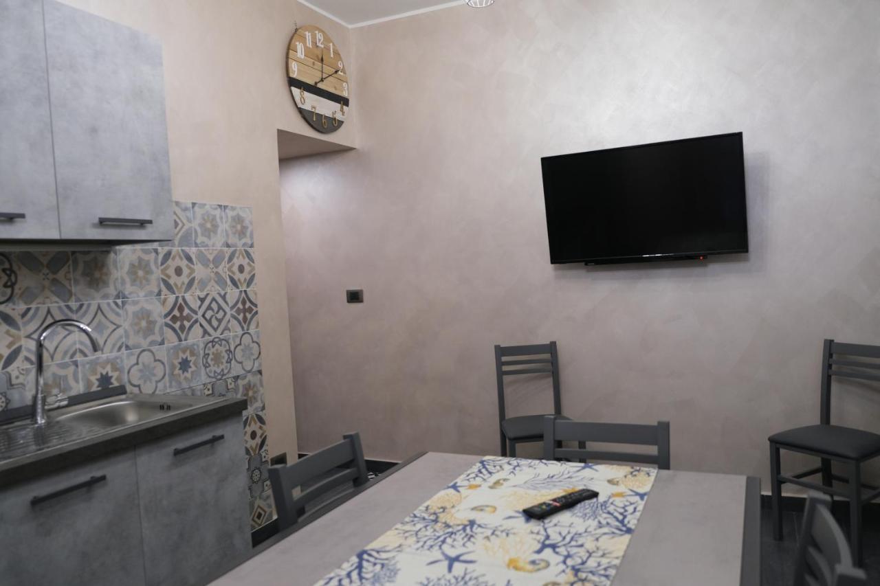 Apartamento Sweet House Melania CTA Exterior foto