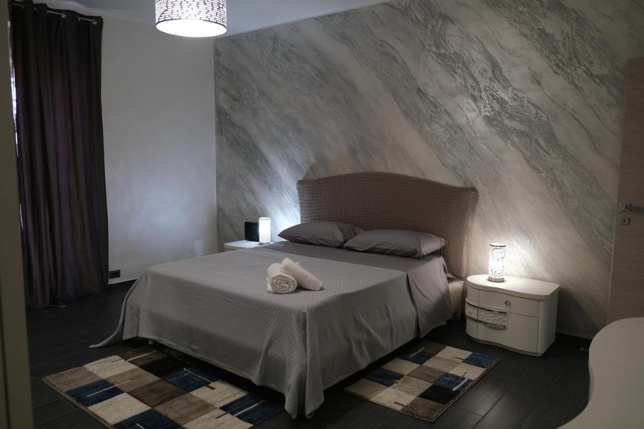Apartamento Sweet House Melania CTA Exterior foto