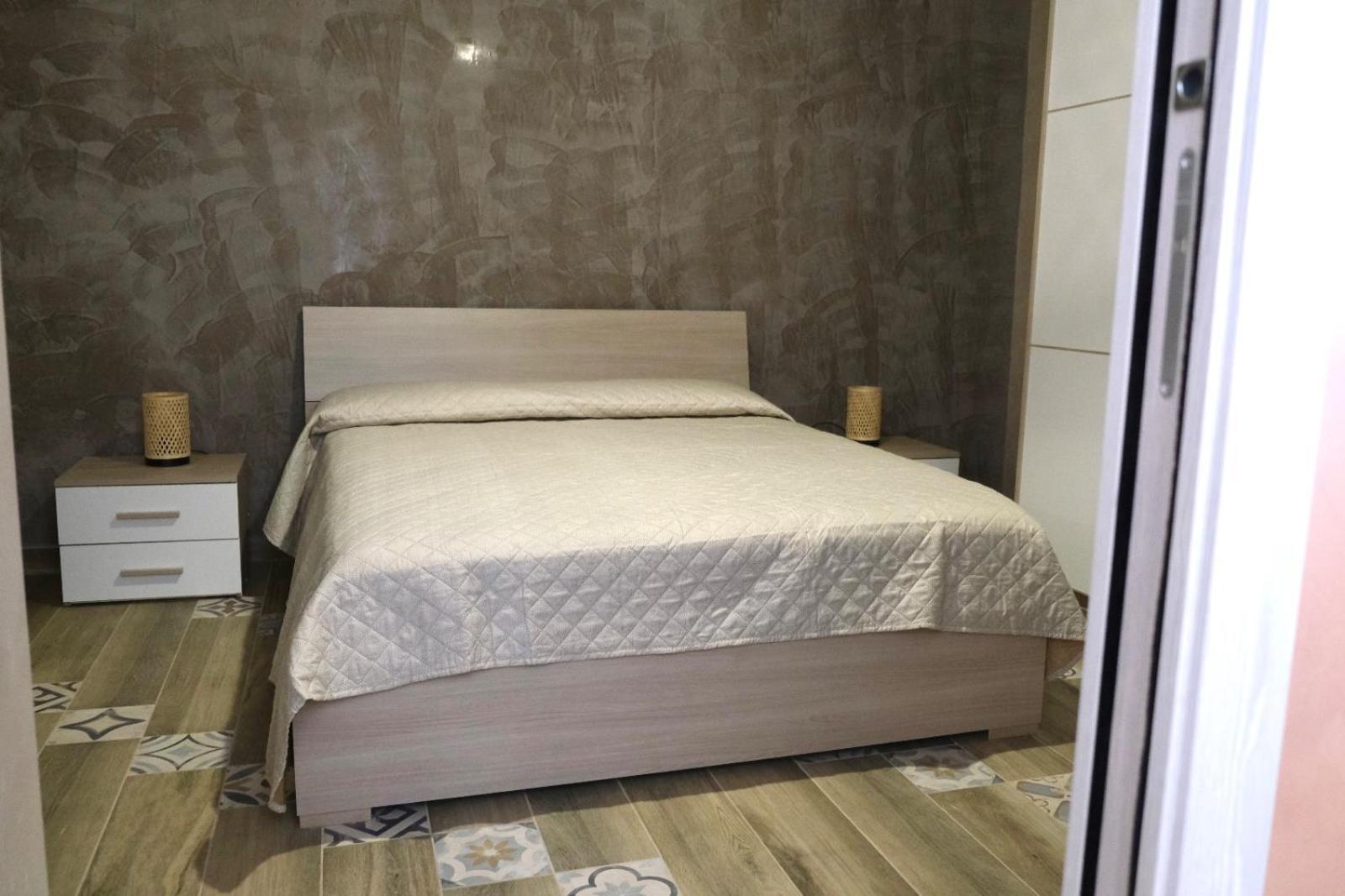 Apartamento Sweet House Melania CTA Exterior foto