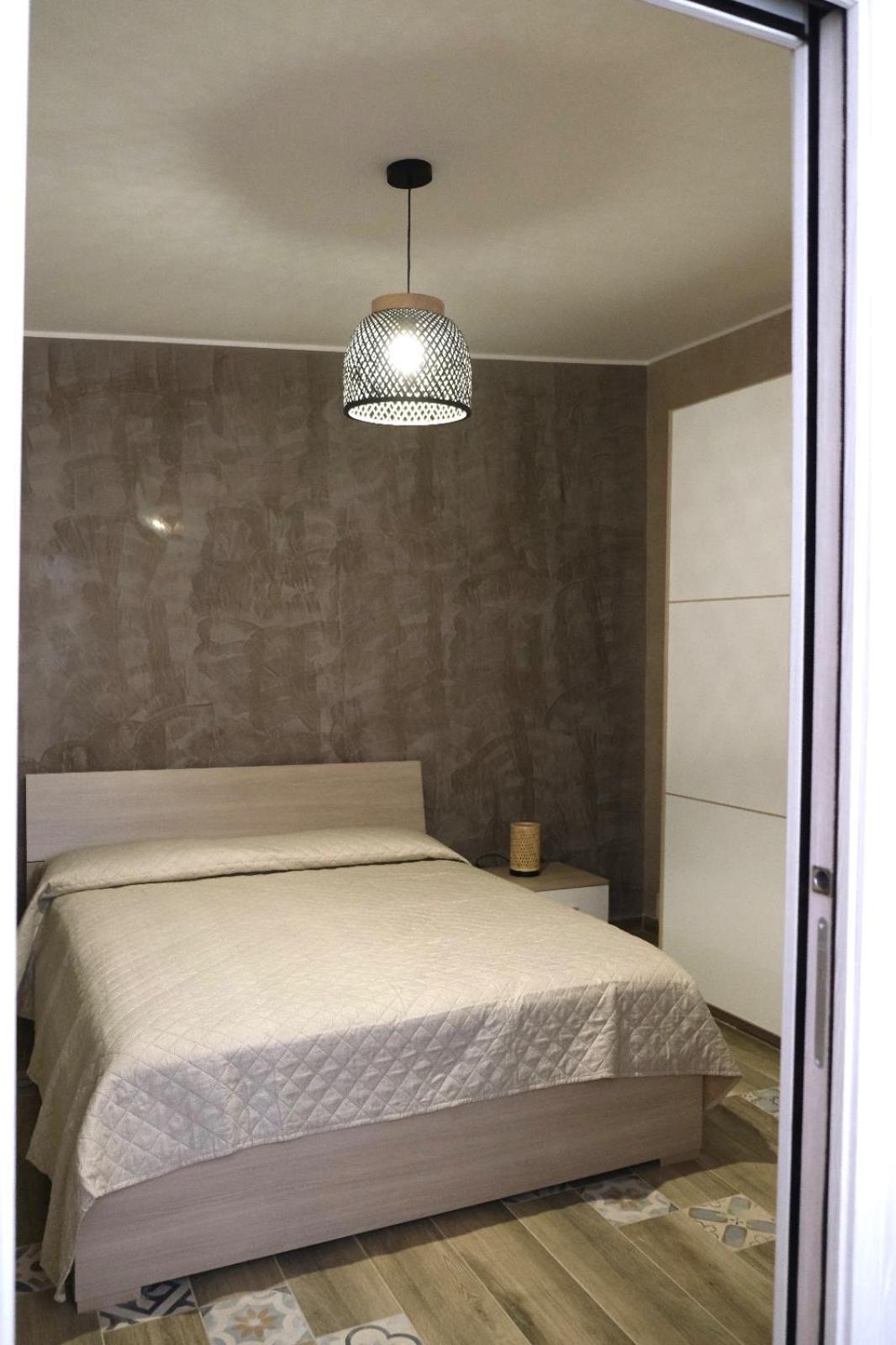 Apartamento Sweet House Melania CTA Exterior foto