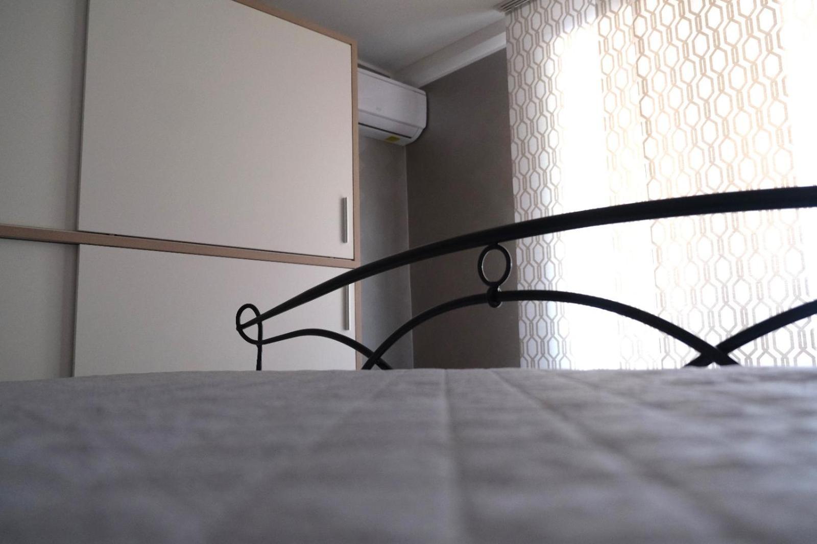 Apartamento Sweet House Melania CTA Exterior foto