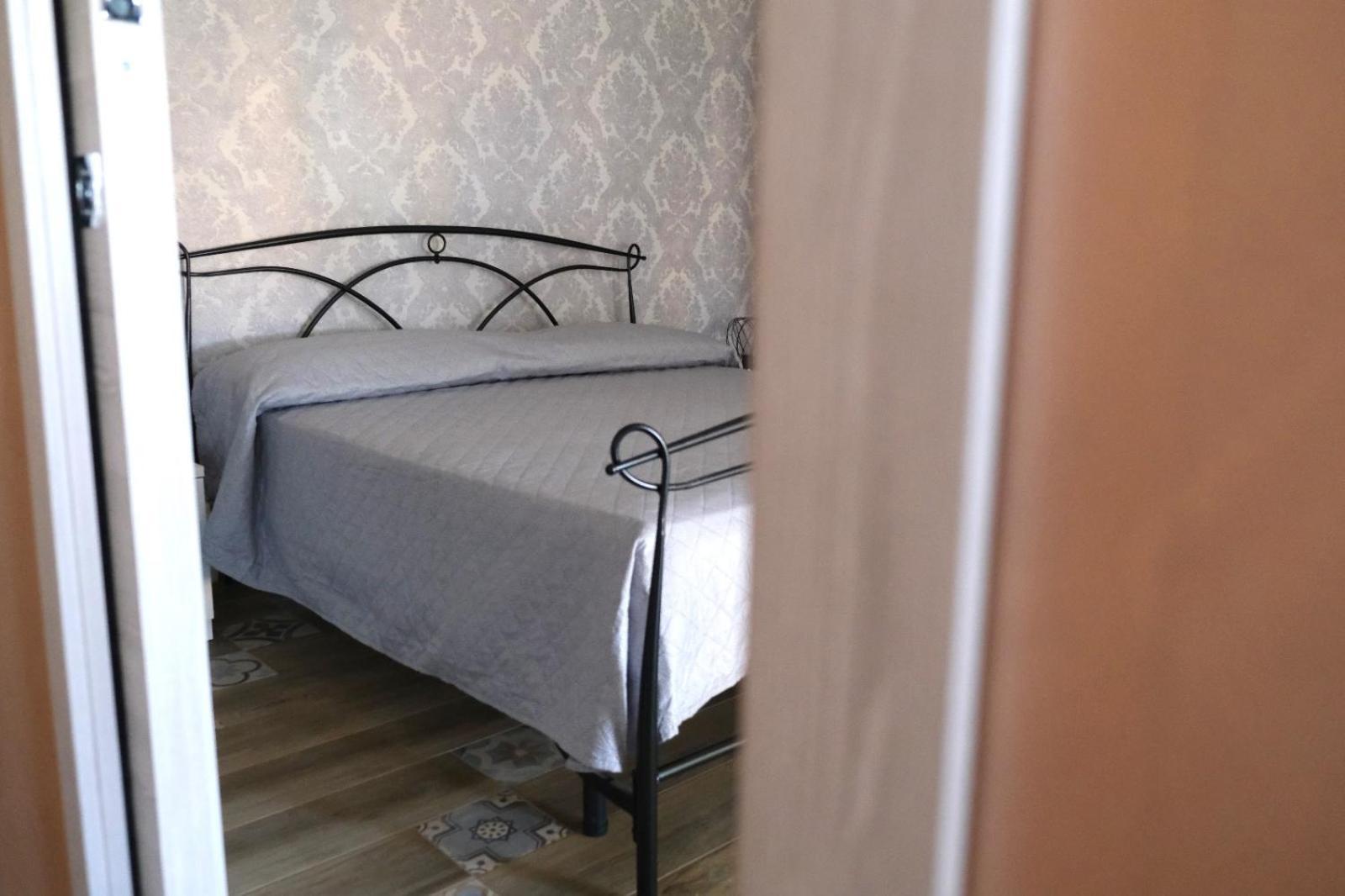 Apartamento Sweet House Melania CTA Exterior foto